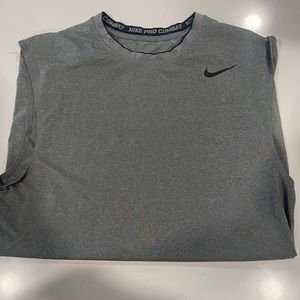 Nike tank